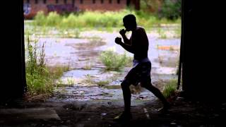 TRAINING OUTSIDE BOXING AND MMA