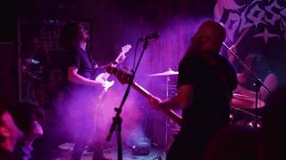 Dr. Colossus – Mono (Live at Cherry Bar)