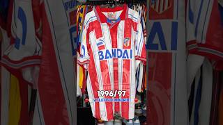 Rate this #AtleticoMadrid 90s CLASSIC out of 10😍🔥 #football #classicfootballshirts #footballshorts