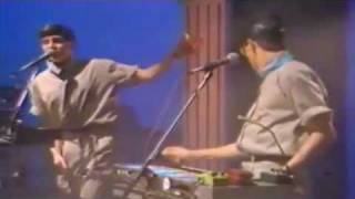 Devo - Jerkin' back & forth