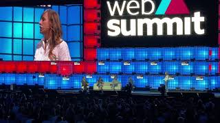 Maria Hahn of Nutrix pitching at WebSummit