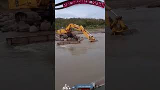 Detik- Detik Menengangkan Excavator Panik Ketika Banjir Akan segera Datang#shorts