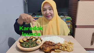 Mukbang Karedok leunca.sambal.ikan asin.ayam kecap dan lalapan mentah/enaknya bikin nagih 👍