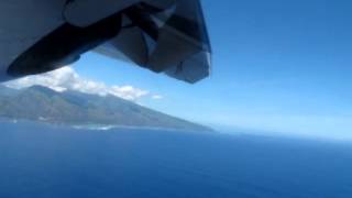 Air Tahiti Landing in Papeete (ATR72)