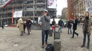 Flat Stanley in Paris - Watching the Beat Box Street Performer