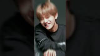 BTS V cute  smile i love BTS v smile #btsmember #bts#army  #btsjhope #btsahorts #kim tae