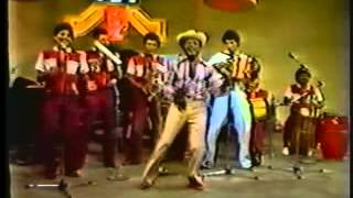 JOSEITO MATEO EN 1984   El Merengon.wmv