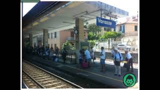 Treni che passano alla stazione di Varazze!!