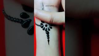 Amazing reverse tattoo hand mehndi।। Mehndi ka design।।mehndi design।।latest mehndi design