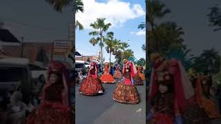 Kostum Keren dan Heboh Di Karnaval Kali Ini