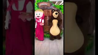 ماشا والدب في الحقيقة 👱🏻‍♀️🐻#shorts