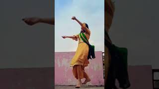 Trying punjabi dance for the first time!!😲🥰 |Softly: Karan Aujla | #punjabidance #viral #trending