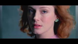 Christina Hendricks long sexy look!  VIDEO LOOP!