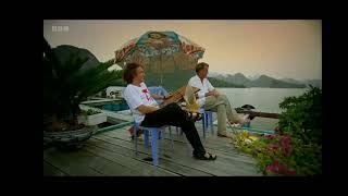 Top gear- James may arrives at Vietnamese bar