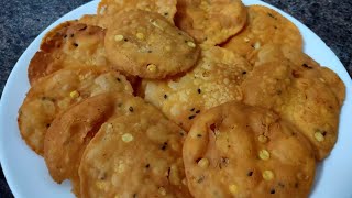 Crispy and tasty thattai // மொறு மொறு தட்டைக்கு இப்படி செய்து பாருங்கள்