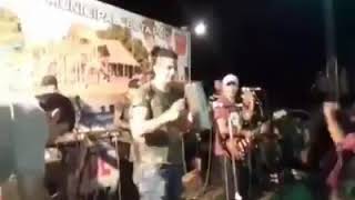 Yiyo y los chicos 10 en vivo