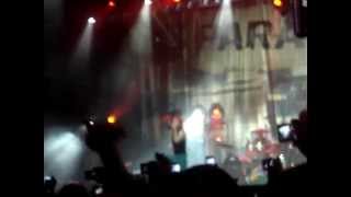 Paramore - Careful (Brasília - 16/02/11)