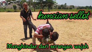 Serangan Sellot menghindar dari wajah kena Tumit.. ||