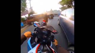 r15 v3 vs Dominor crazy battle II v3 pure after market exhaust note