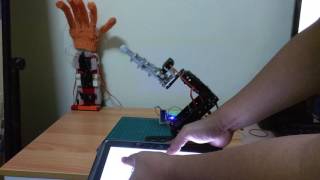 Arduino 3DOF Robot Arm with Claw controlled using Bluetooth