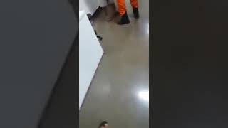 Policial bate na cara de paciente em hospital em Brasília