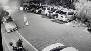 Wanita diLanggar, langgar lari di shaftsbury square cyberjaya  .. Rakamam dari cctv