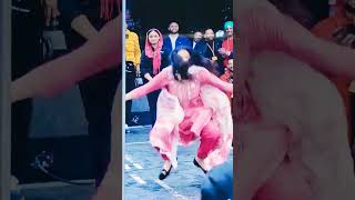 Girl Dose Crazy Bhangra