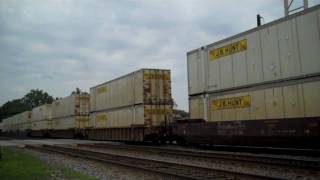 BNSF # 4748 Leads Intermodal Through Brookfield