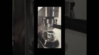 Make an #espresso with me! #delonghi #lavazza #starbucks #ugc #ugcexample #ugccommunity