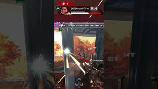 how to outplay two using a wall #apexlegends #shorts