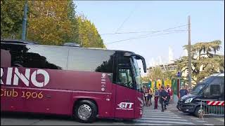 Torino-Verona, il pullman granata arriva allo stadio Grande Torino