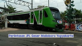 Hunting Perlintasan Kereta JPL Geser Malioboro Stasiun Tugu Yogyakarta