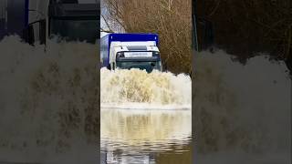 HGV vs Deep flood #ruffordford #rufford #flood #entertainment #ohno #deepwater