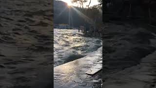 Crushing waves at the Dianchi Lake #water #yunnan #Kunming #china #云南 #中国美食