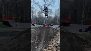 #mtb #bmxcrash #bike #mtbcrash #дерт #downhill #bmxfails #crash #mtbfail