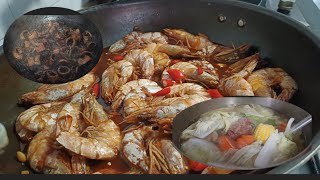 COOKING DINNER FOR MY FAMILY || BEEF SOUP~ ADOBONG PUSIT~ FRY PRAWN WITH OYSTER SAUCE