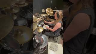 Drumming some Megadeth 🤘🏻🥁 #megadeth #drums #drummer #metaldrummer #drumcam #drumcover #drum