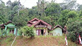 suasana perkampungan di guyur hujan