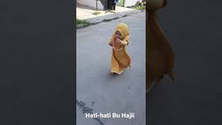 Hati-hati bu Hajii😄😄