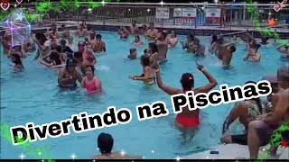 Divertindo nas piscinas de Caldas Novas!!!