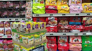 Instant noodle in Singapore market