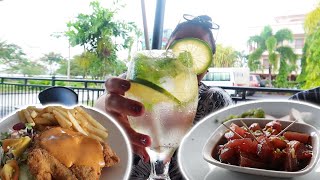 🇼🇸 Samoa Travel Vlog | EATING AT AMANAKI'S BAR & RESTAURANT // Vlog #80