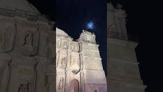 Así se iluminó la Catedral Metropolitana de Oaxaca #OaxacaBrilla