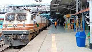 (12054) Jan Shatabdi Express (Amritsar - Haridwar) Departure From Saharanpur Junction.!