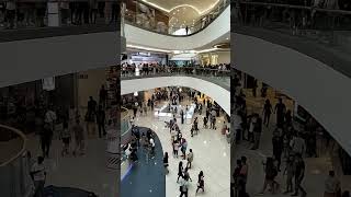 Philippines Manila shopping mall always busy time nearly Christmas Day pasko Na