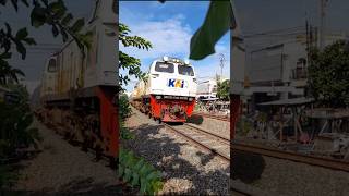 KERETA TELOLET TERBARU #shorts #trending #railfans