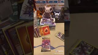 How to properly open a Pokémon darkness Ablaze Sword and Shield Trading Card Game Pack