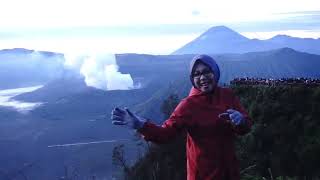 Paket Wisata Gunung Bromo - Jelajahi keindahan gunung bromo bersama kalina jaya