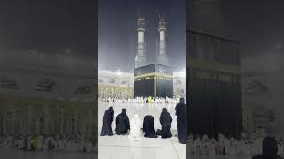 Khana Kaaba Mein Barish #kaaba #kaabah #khanakaba #short #youtubeshorts #ytshots #shorts #kaba