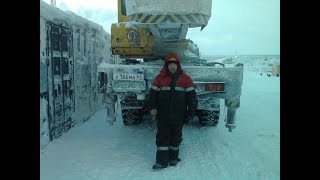 из архива.северные будни строполя при сильном ветре и холоде